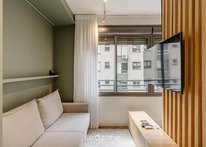 Apartamento Estudio Em Predio Com Piscina Em - Jre Porto Alegre